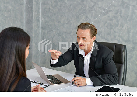 Business Concepts. Businesspeople is working in office. they tal Business Concepts. Businesspeople is working in office. they tal 44158066