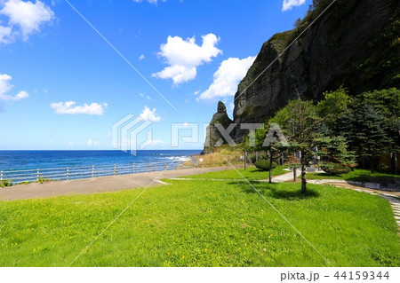 セタカムイ岩を撮る 44159344