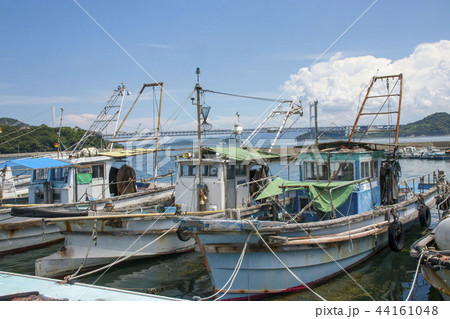 港の漁船の写真素材