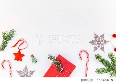 Christmas decoration pattern on white background Christmas decoration pattern on white background 44163619