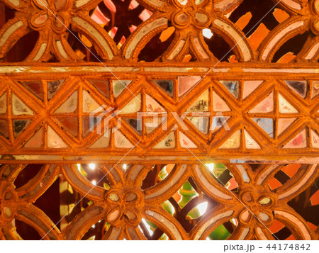 Burmese golden carvings Burmese golden carvings 44174842