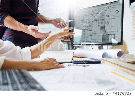 professional architect designer structural engineer team colleag professional architect designer structural engineer team colleag 44176728
