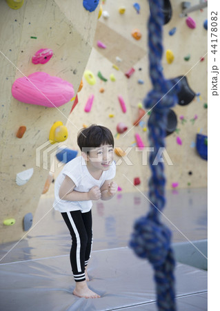 子供 男 男性 44178082