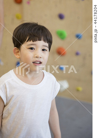 男 男性 男の子 44178204