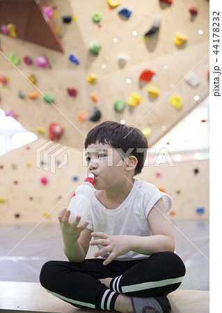 男 男性 男の子 44178232