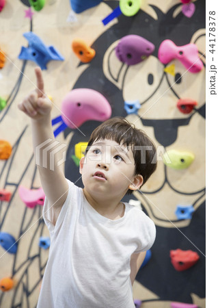 子供 男 男性 44178378