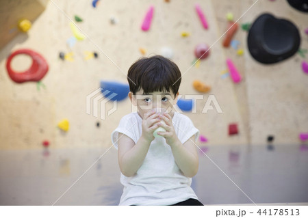 子供 男 男性 44178513
