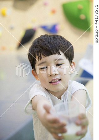 子供 男 男性 44178551