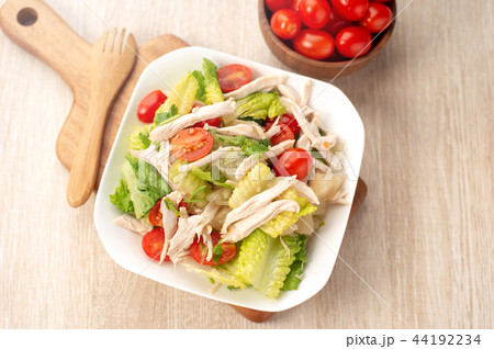 鶏 チキン ニワトリ 44192234