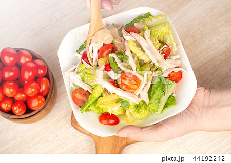 鶏 チキン ニワトリ 44192242