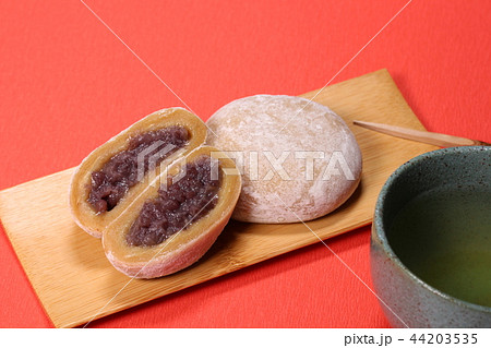 栃餅とお茶 44203535