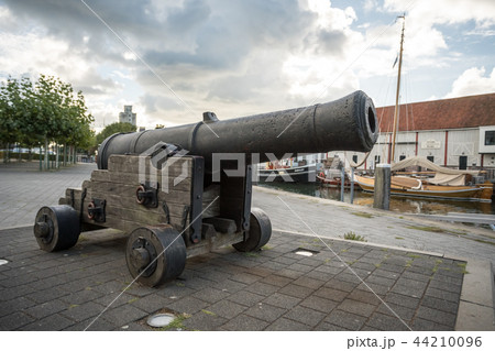 old cannon from Zierikzee old cannon from Zierikzee 44210096