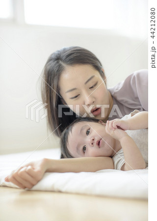 家族 ファミリー ママ 44212080