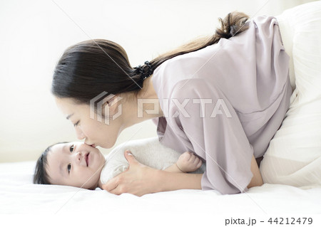 家族 ファミリー ママ 44212479