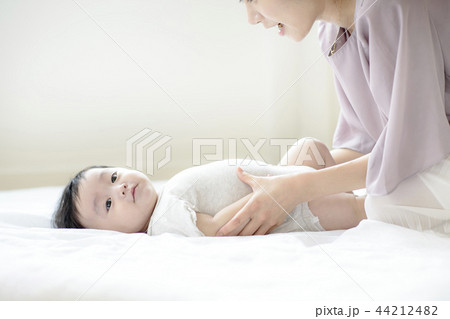 家族 ファミリー ママ 44212482