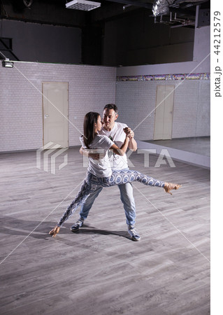 When passion takes over your body you dance kizomba When passion takes over your body you dance kizomba 44212579