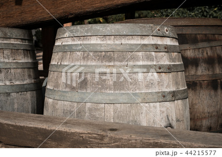 old wooden barrel, vintage wine barrel antique, old wooden barrel, vintage wine barrel antique, 44215577