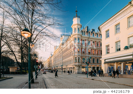 Helsinki, Finland. View Of Pohjoisesplanadi Street In Kluuvi Dis Helsinki, Finland. View Of Pohjoisesplanadi Street In Kluuvi Dis 44216179