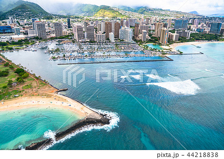 ハワイ マジックアイランドとワイキキ オアフ島 航空写真 の写真素材 4421