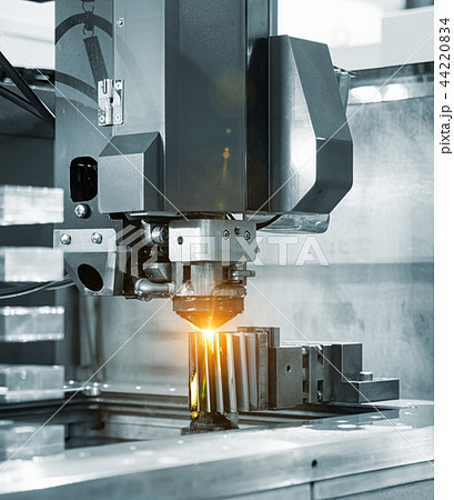 CNC wire cut machine cutting mold parts 44220834