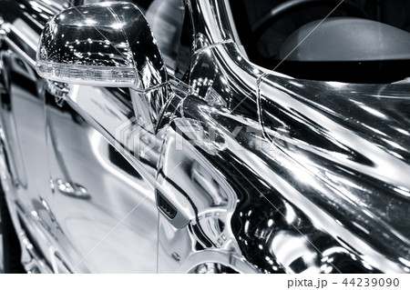 Chromium chrome reflection mirror surface 44239090