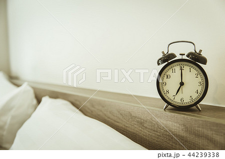 retro clock times 7 o'clock in the bedroom 44239338