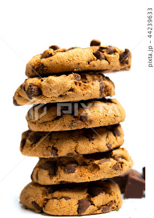 Chocolate chip cookies isolated on white 44239633