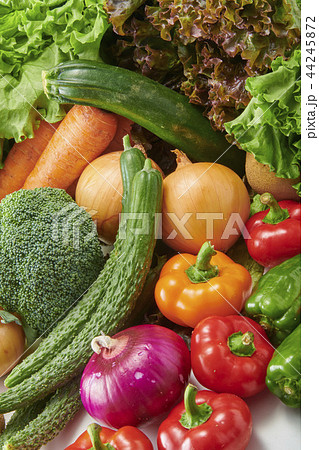 旬の新鮮野菜 44245872