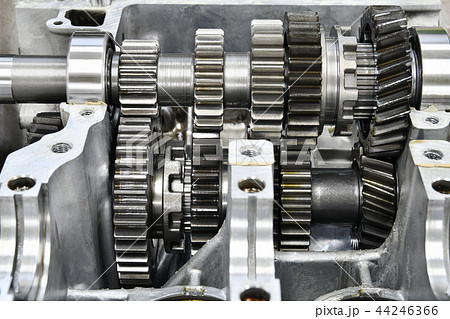バイクのトランスミッション 44246366