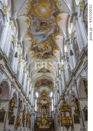 St Peter's Church - Munich - Germany 44250932