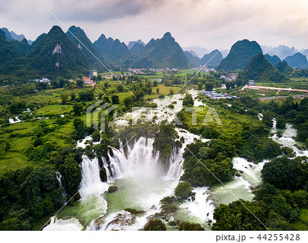Ban Gioc Detian waterfall Ban Gioc Detian waterfall 44255428