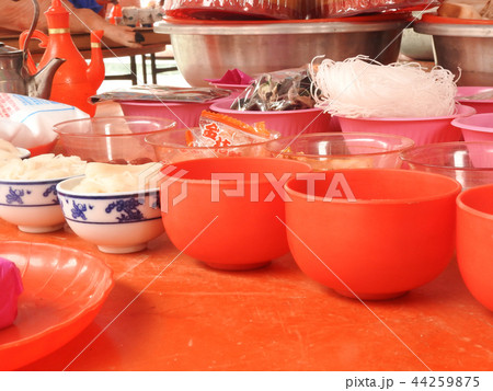 Taiwan religion and culture. Worship the god. Taiwan religion and culture. Worship the god. 44259875