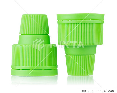 plastic bottle cap or crown of drinking beverage 44261006