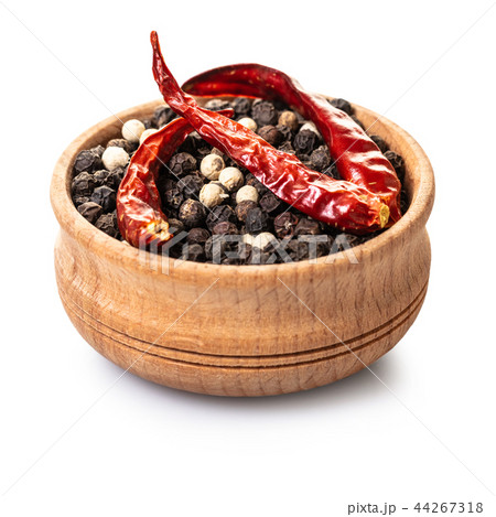 dry hot pepper in a bowl 44267318