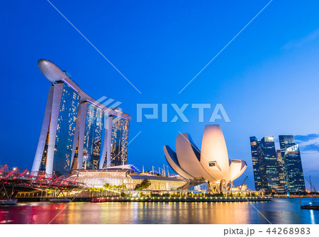 シンガポール　マリーナ・ベイ　夜景 44268983
