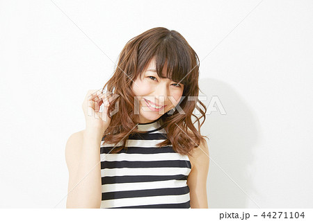 女性　スタジオポートレート 44271104