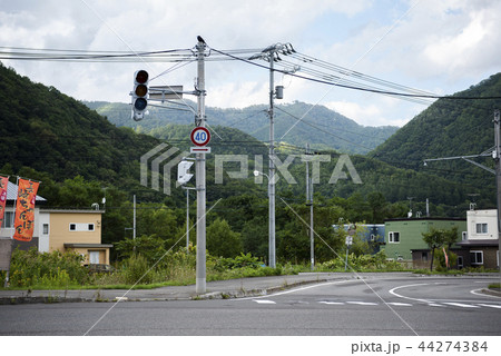 地震による停電で消えた信号 44274384