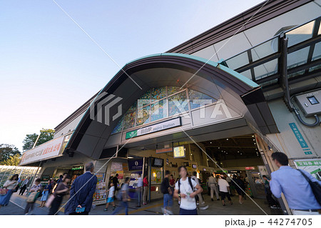 日本の東京都市景観　目白駅を望む 44274705