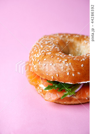bagel with salmon close up bagel with salmon close up 44286392