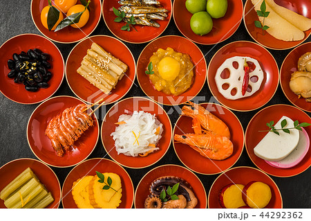 おせち料理 General Japanese New Year dishes(osechi) おせち料理 General Japanese New Year dishes(osechi) 44292362