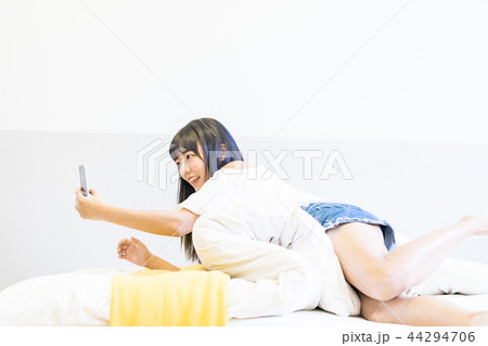 女性 女の人 女 44294706