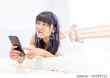 女性 女の人 女 44294712