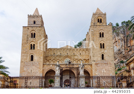 Duomo di Cefalu Duomo di Cefalu 44295035