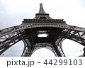 エッフェル塔　パリ　フランス　Eiffel Tower Paris France 44299103