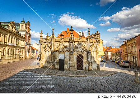 Gothic Stone Fountain in Kutna Hora. Gothic Stone Fountain in Kutna Hora. 44300436