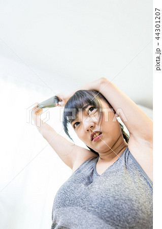 女性 女の人 女 44301207