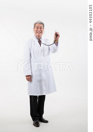 医師 笑顔 微笑 44302105