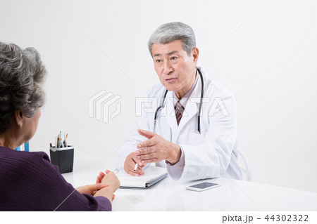高齢者 老人 内科 44302322