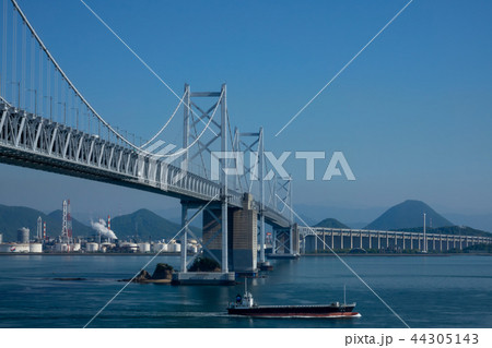 瀬戸大橋～与島から四国を望む～ 44305143