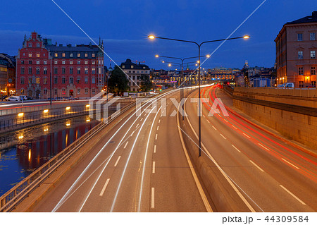 Stockholm. City embankment at sunrise. 44309584